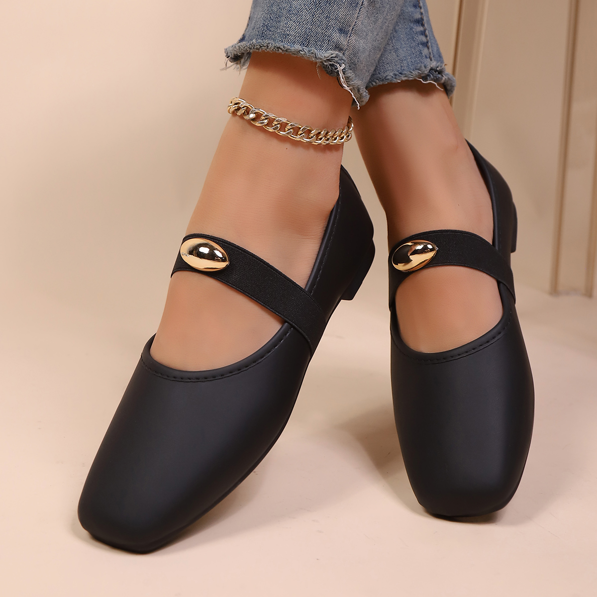 Leatherwork Hardware - Chaussures plates Mary Jane minimalistes de